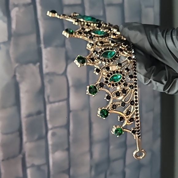 Elegant Metal Gold Tiara with Green & Black Rhinestone Accents - Picture 8 of 12